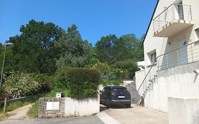 Appartement Au Calme Proche D'Un Petit Bois Dans Quimper